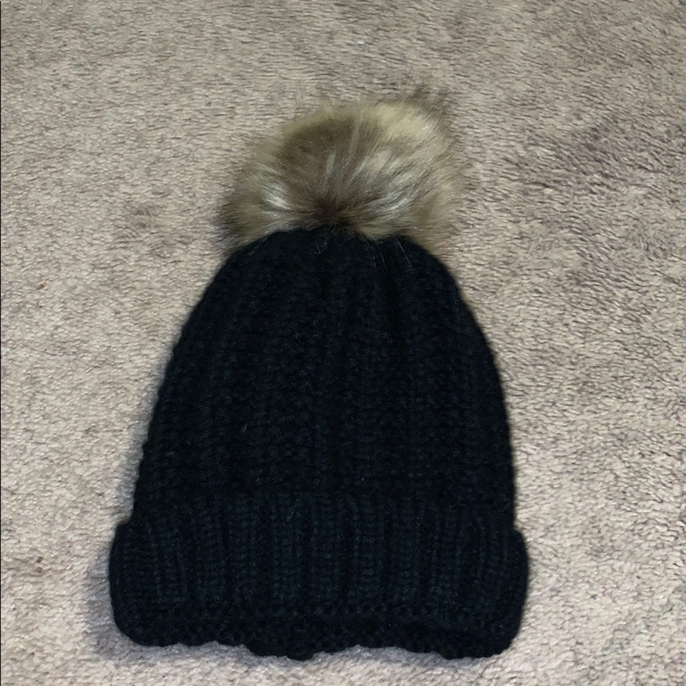 Super cute Pom Pom ball beanie